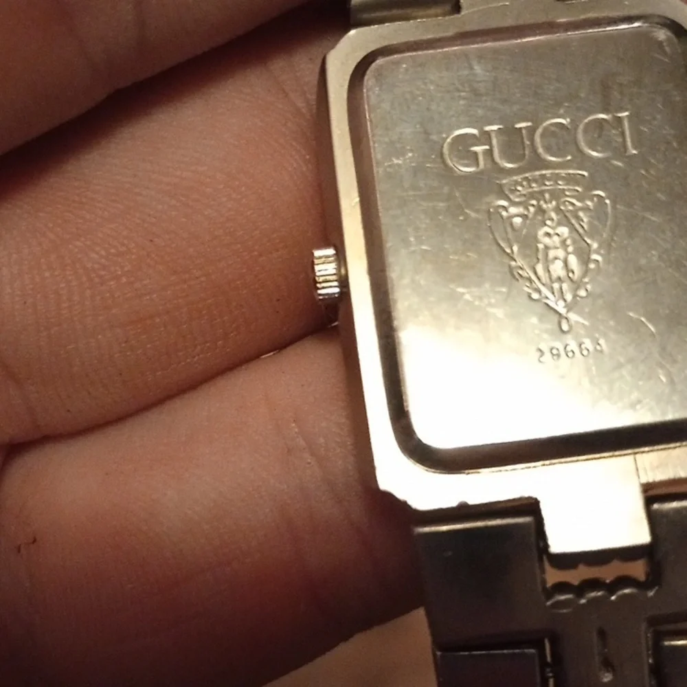 Gucci Mens Watch Very Elegant #29664 - Picture 5 of 5